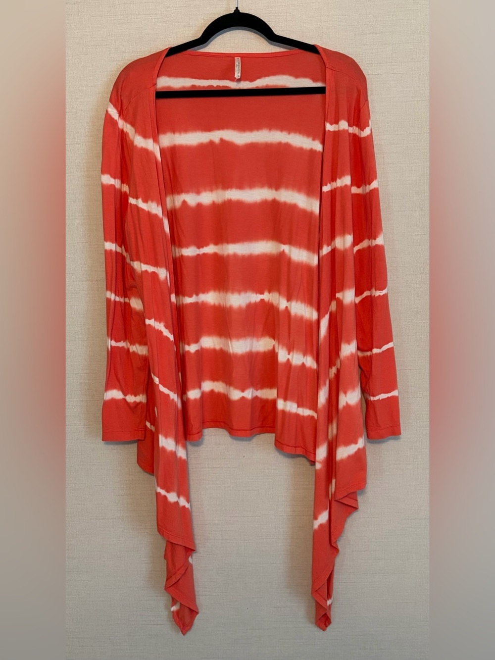 Women’s Size 1X Passports Tie-Dye Open Front Cardigan